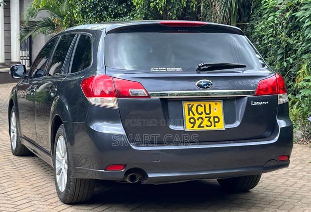 Subaru Legacy 2012 Blue
