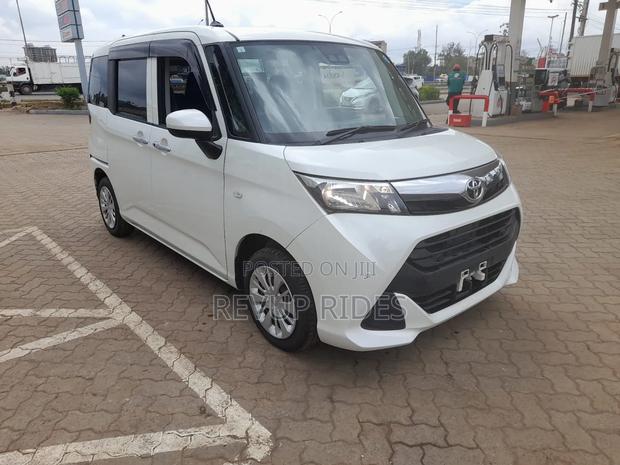 Toyota Tank 2019 Pearl