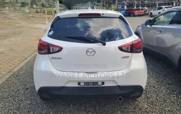 Mazda Demio 2018 White