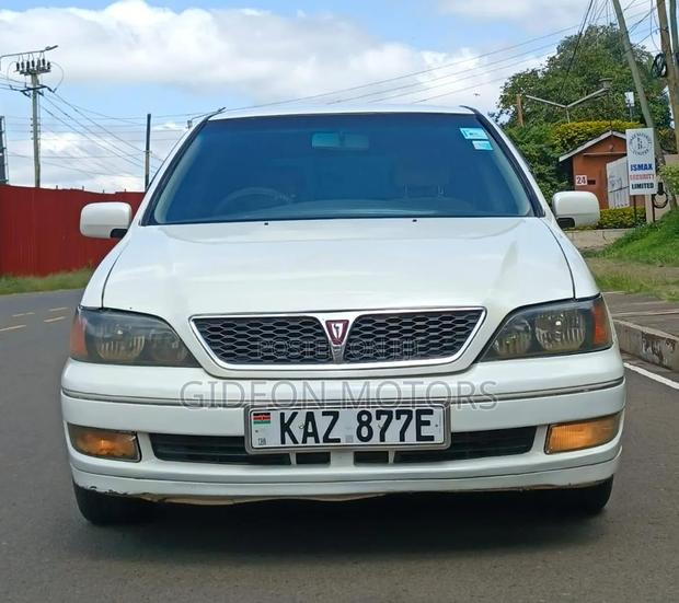 Toyota Vista 2000 White