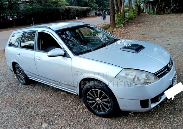 Nissan Wingroad 2010 Silver
