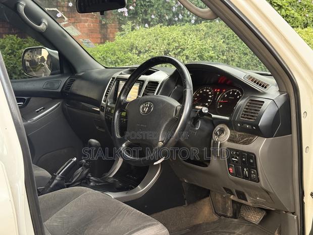 Toyota Land Cruiser Prado 2.7 i 16V 2007 White