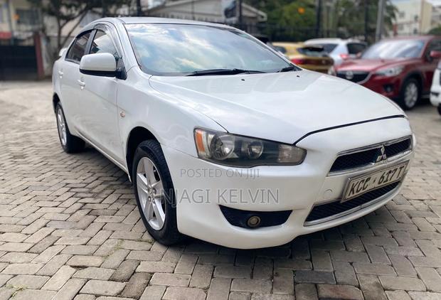 Mitsubishi Galant 2008 White