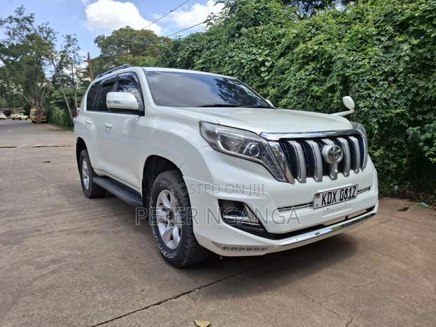 Toyota Land Cruiser Prado 2.7 i 2013 Off white