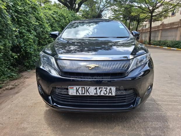 Toyota Harrier 2.0 2015 Matt Black