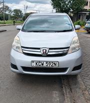 Toyota ISIS 2013 Silver for sale