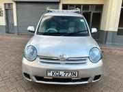 Toyota Sienta 1.5 FWD 2009 Silver for sale