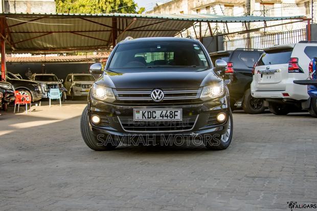 Volkswagen Tiguan 2015 Black