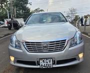 Toyota Crown 2012 Silver for sale