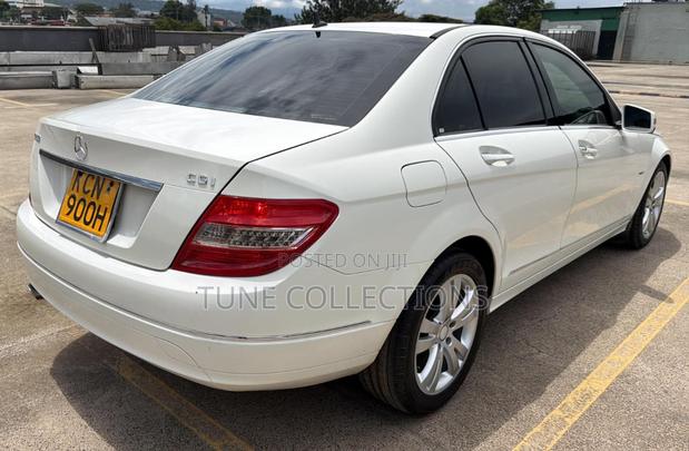 Mercedes-Benz C200 2010 White
