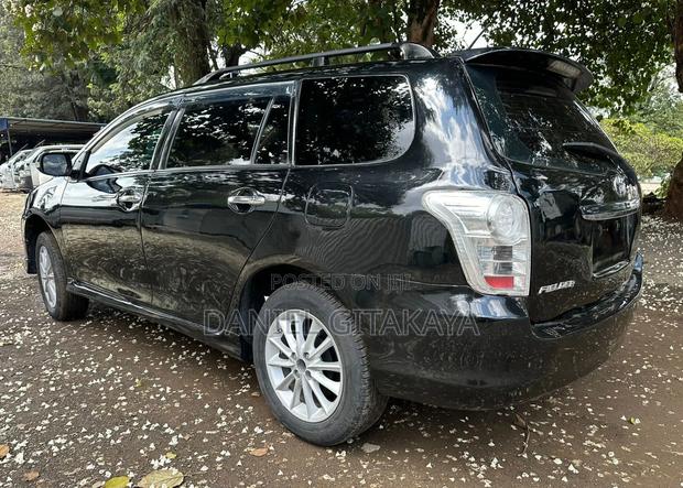 Toyota Corolla Fielder 1.5 Petrol FWD 2010 Black