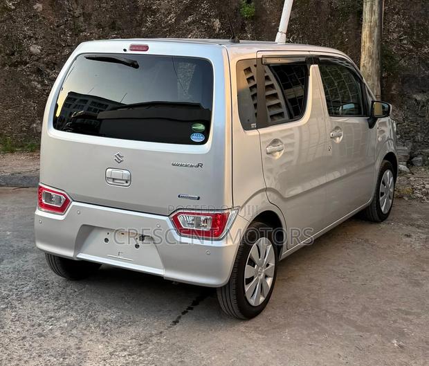 Suzuki Wagon R 2020 Silver