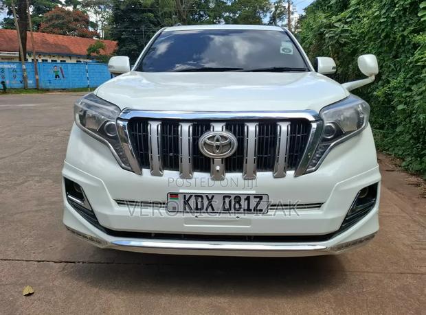 Toyota Land Cruiser Prado 2013 White