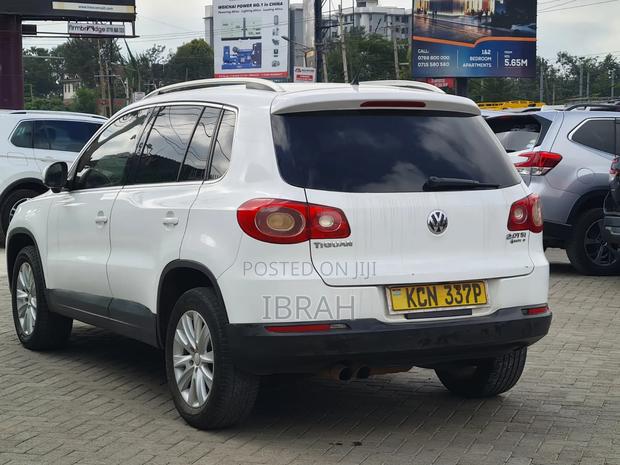 Volkswagen Tiguan 2010 White