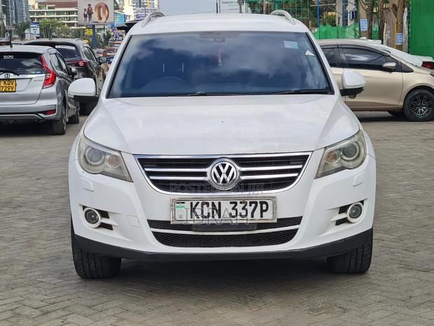 Volkswagen Tiguan 2010 White