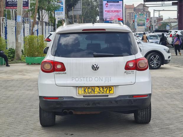 Volkswagen Tiguan 2010 White