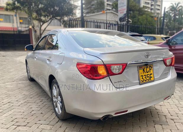 Toyota Mark X 2010 Silver