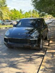 Porsche Cayenne 2016 Black for sale