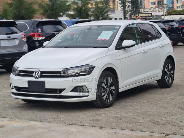 Volkswagen Polo 2019 White