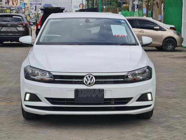 Volkswagen Polo 2019 White