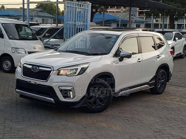 Subaru Forester 2019 Pearl