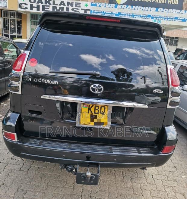 Toyota Land Cruiser Prado 2006 Black