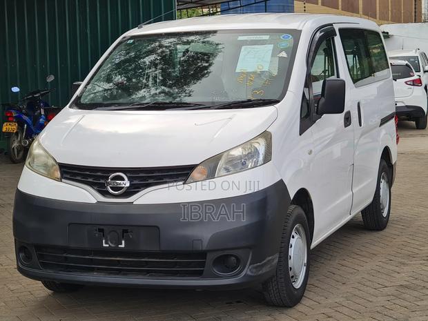 Nissan NV200 2019 White