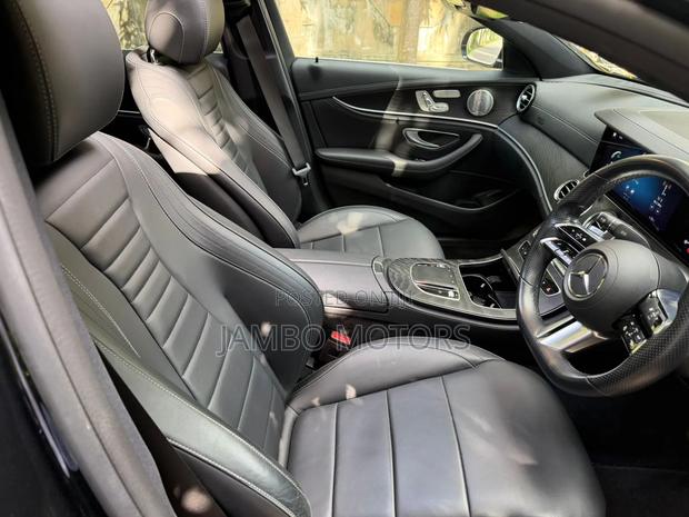 Mercedes-Benz E200 2021 Black