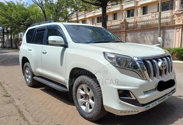 Toyota Land Cruiser Prado 2.7 i 2013 White