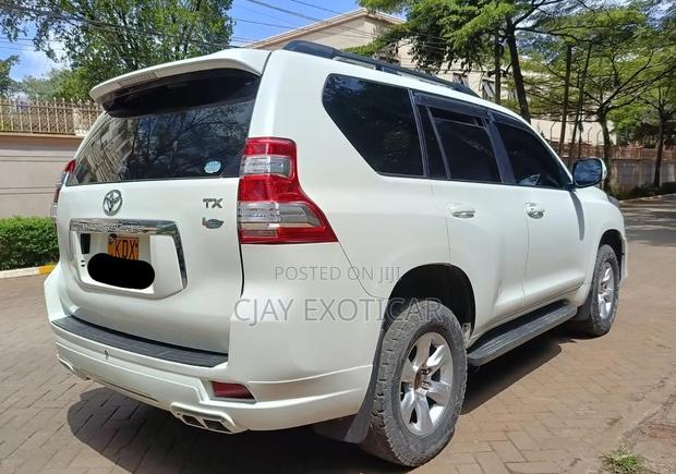 Toyota Land Cruiser Prado 2.7 i 2013 White
