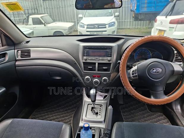 Subaru Impreza 1.5 2011 Gray