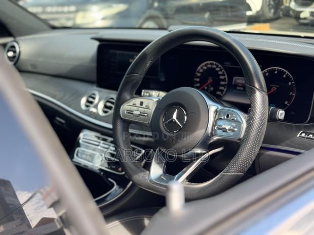 Mercedes-Benz E200 2019 White