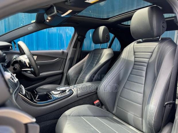 Mercedes-Benz E200 2019 White