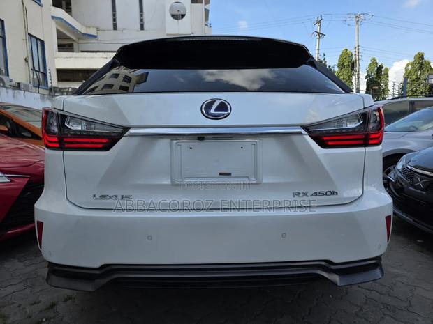 Lexus RX 450H AWD 2019 White