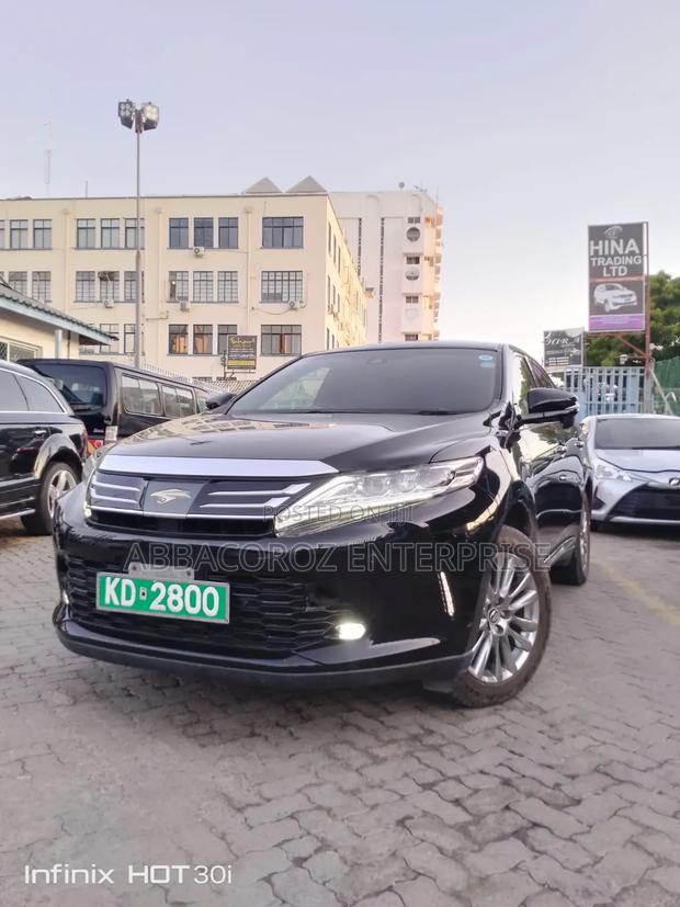Toyota Harrier 2.5 Hybrid 4WD 2019 Black