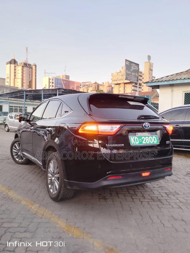 Toyota Harrier 2.5 Hybrid 4WD 2019 Black