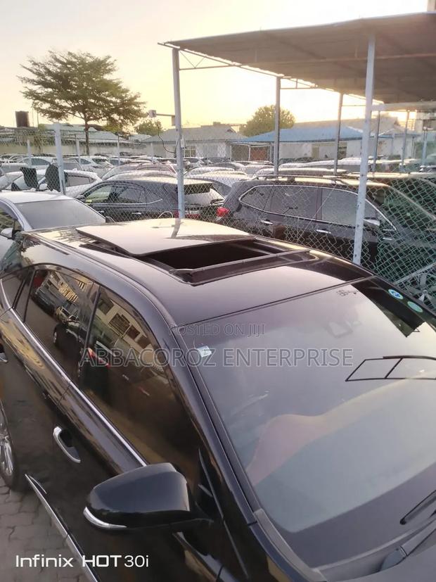 Toyota Harrier 2.5 Hybrid 4WD 2019 Black