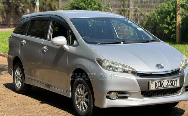 Toyota Wish 2015 Silver