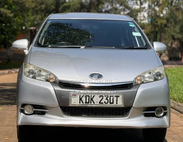 Toyota Wish 2015 Silver