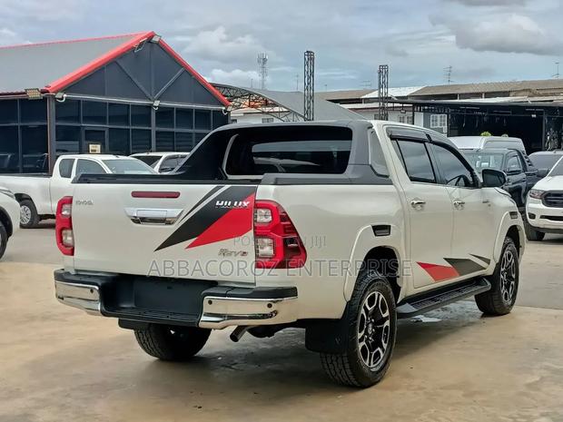 Toyota Hilux Revo Double Cab Deisel 2.8 AWD 2022 White