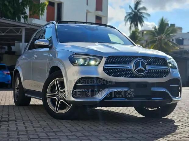 Mercedes-Benz GLC-Class 2020 Silver