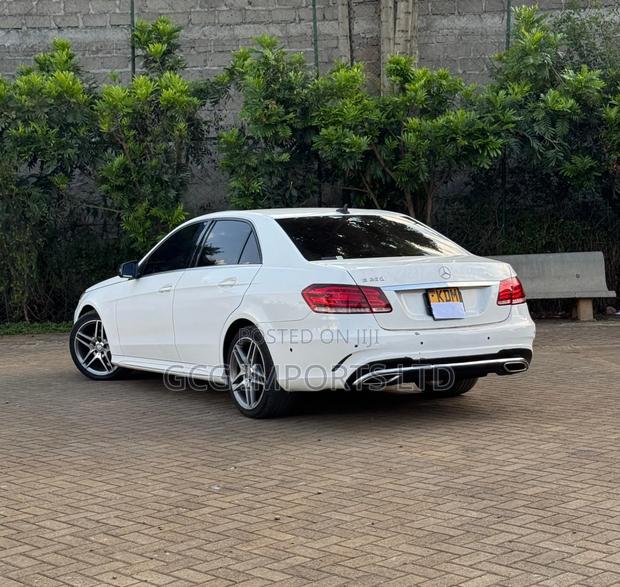 Mercedes-Benz E250 2016 White