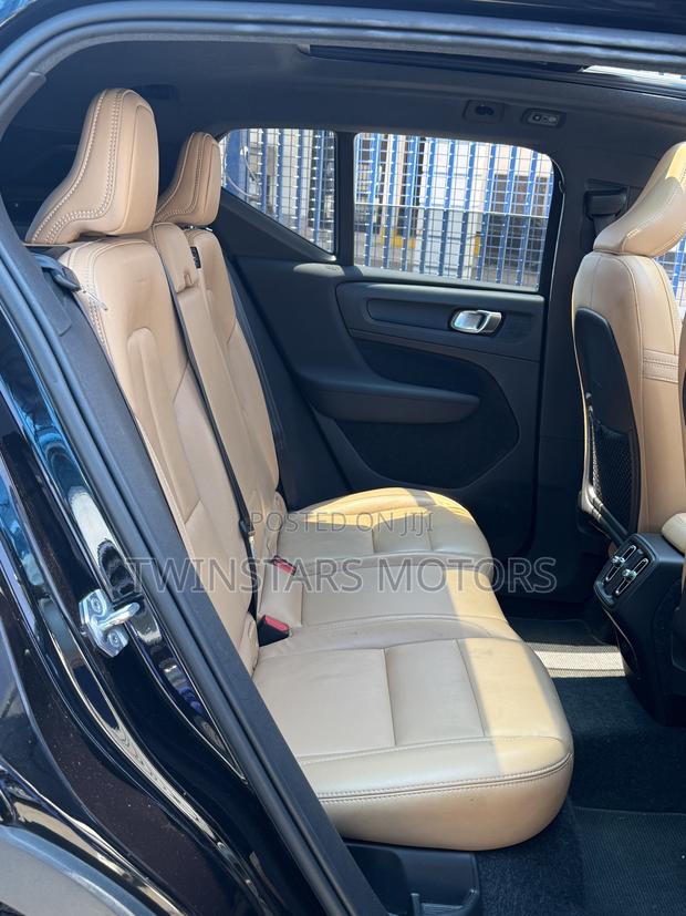 Volvo XC40 T5 Petrol AWD 2019 Black