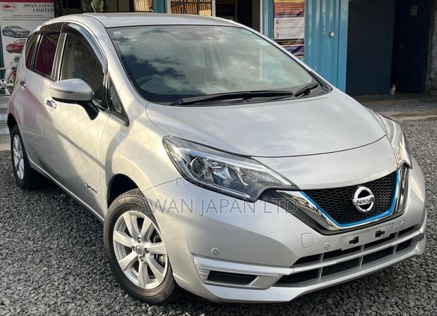 Nissan Note 1.2 Hybrid 2019 Silver