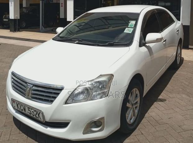 Toyota Premio 2012 White