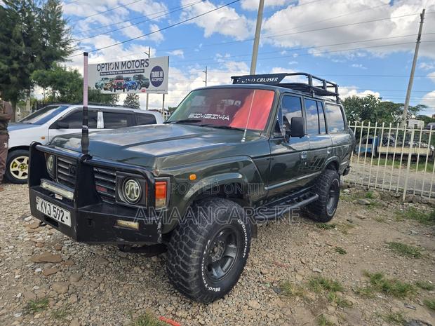 Toyota Land Cruiser 1987 Green