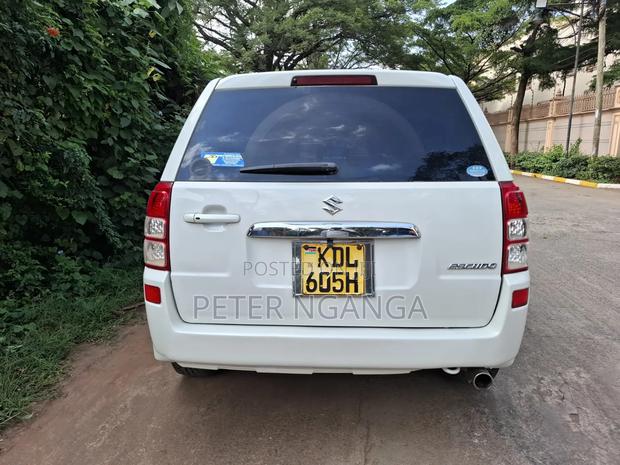 Suzuki Escudo 2015 White