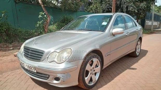 Mercedes-Benz C220 Base 2007 Silver