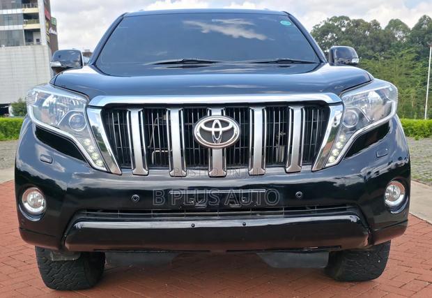Toyota Land Cruiser Prado 2016 Black