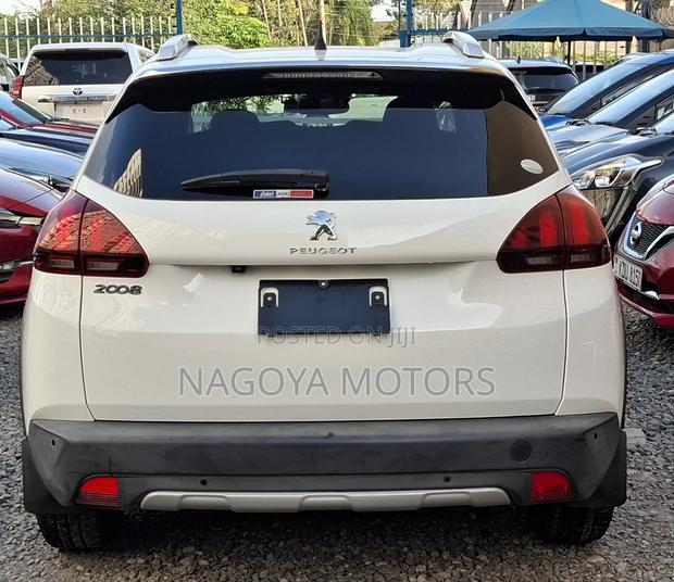Peugeot 2008 2018 White